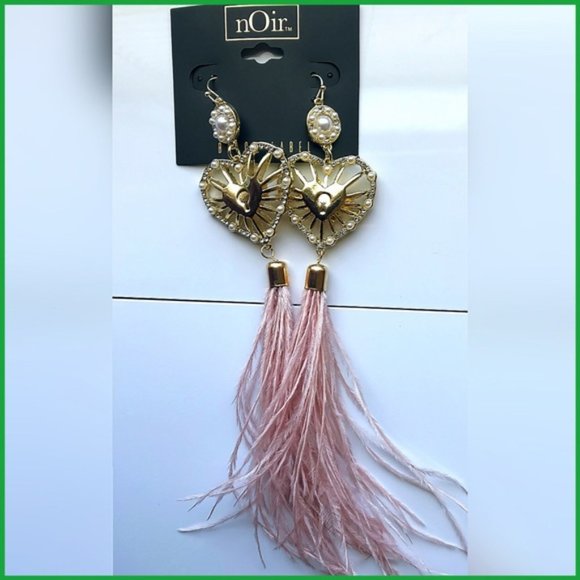 NWT nOir Feather Pearl Gold Heart Earrings - Picture 3 of 3